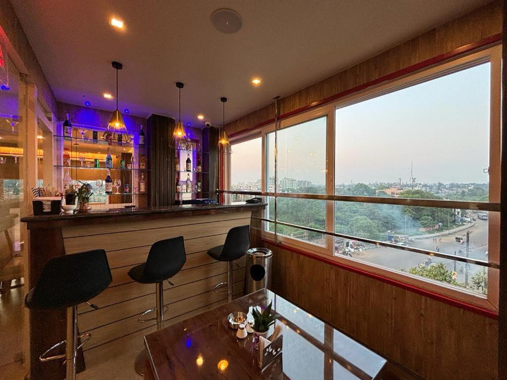 Hotel Golden Orbit Asansol Екстер'єр фото